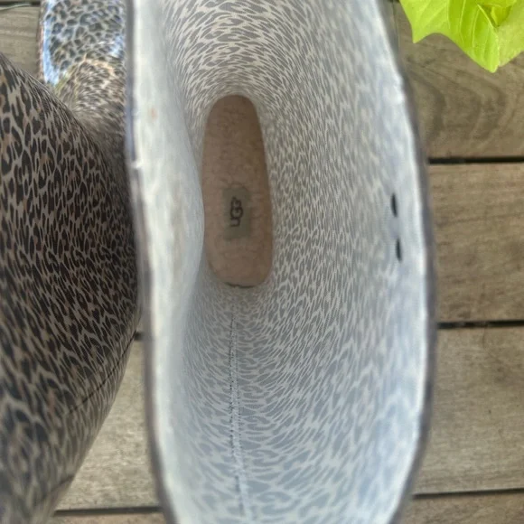 Ugg Women's Shaye Leopard Print Rain Boots Waterproof Outdoor Goulashes Size 10 - Picture 8 of 11